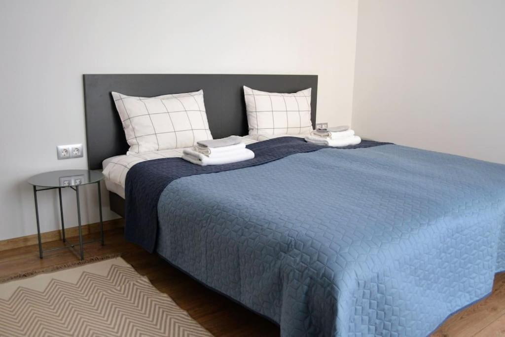 Modern City Center 2 Bedroom Apartment Sofia Esterno foto